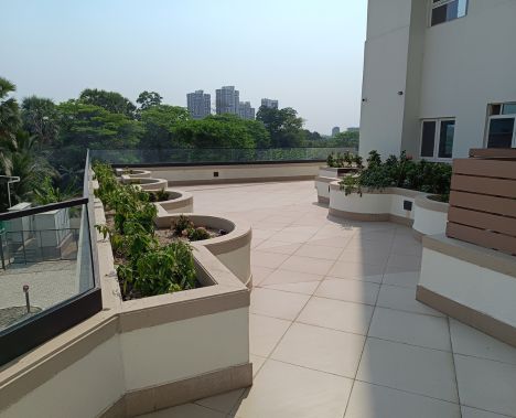 UPPER PODIUM LEVEL